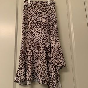 🐆Leopard print asymmetrical skirt